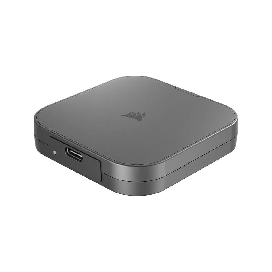 Corsair EX400U com cabo de 40 Gbps